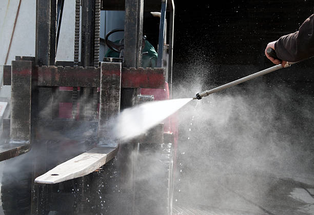 Best Commercial Pressure Washing  in Lowell, IN