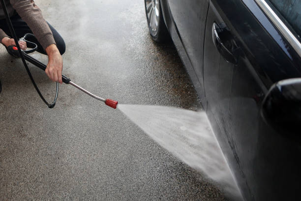 Best Sidewalk Pressure Washing  in Lowell, IN